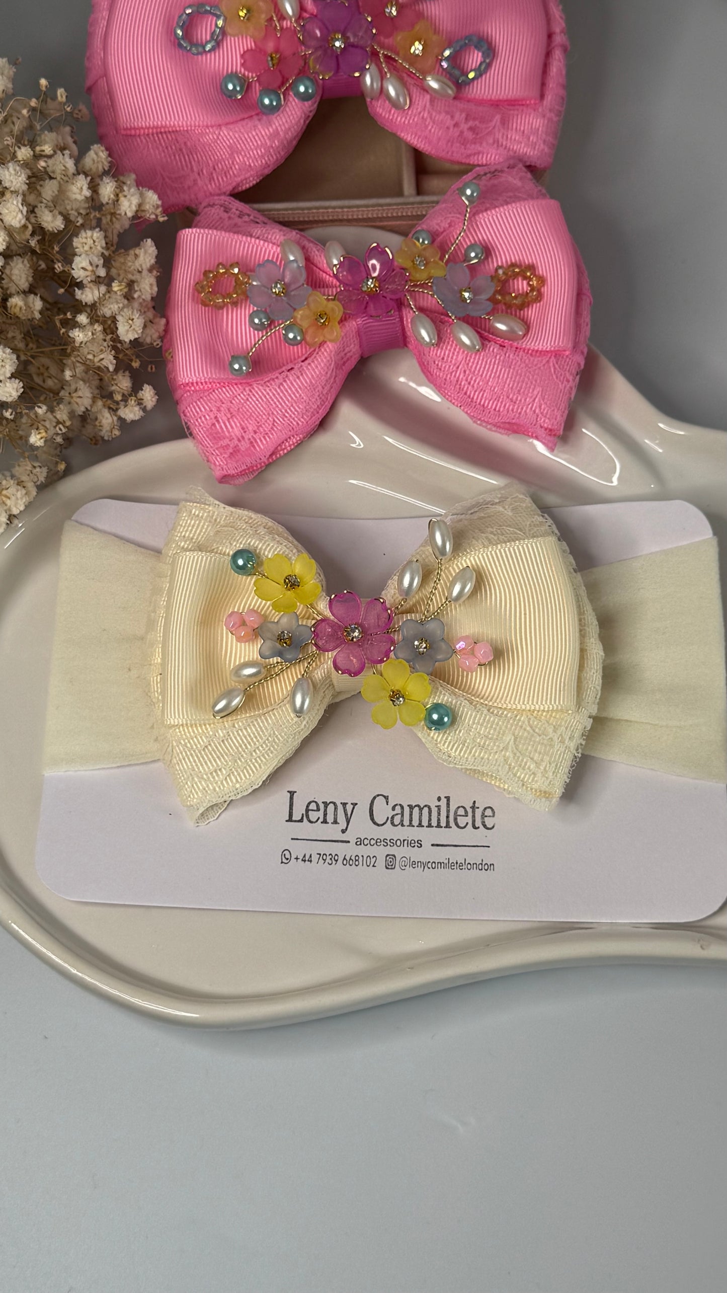 Lace embroidered bow
