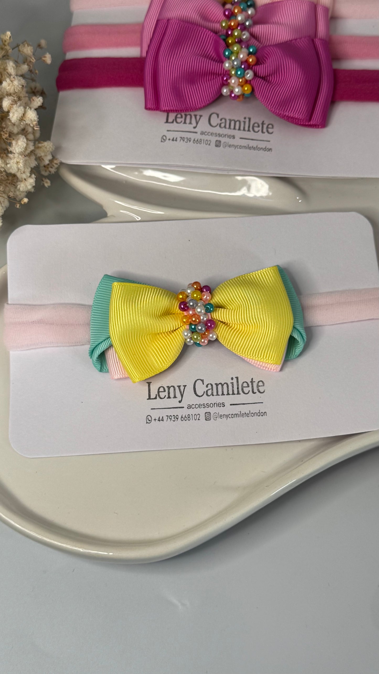 Embroidered baby headband - pearls